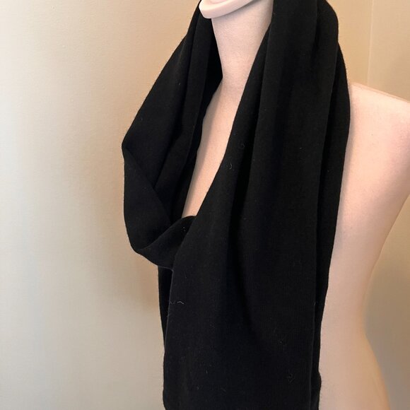 EVERLANE Black 100% Cashmere Scarf 12 x 78 Quiet Luxury Wrap Winter Womens Mens - Picture 2 of 5